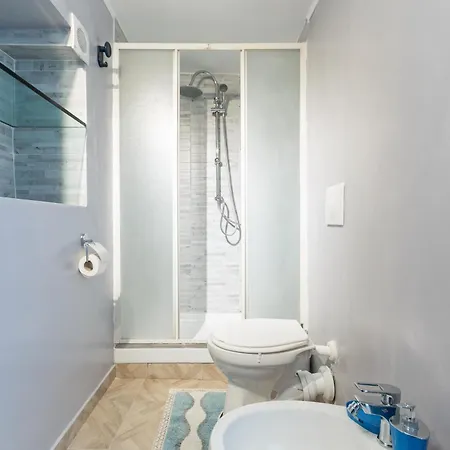 Parcheggio Gratis - 10Min Aeroporto - Vista Mare Appartement Genua Buitenkant foto
